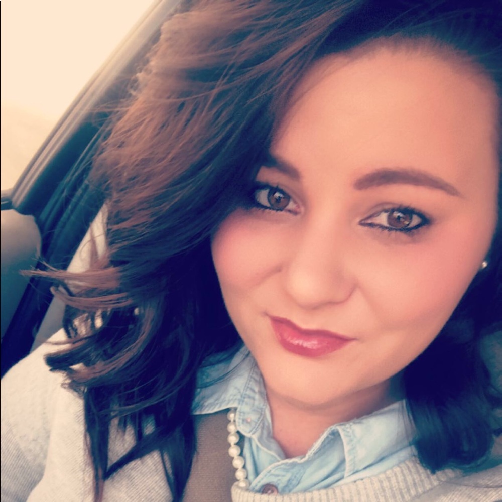 Meet your Posher, Chandler